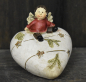 Preview: Engel auf Herzstein rot (Figur 1) Höhe: 9 cm