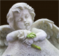 Preview: Trauer-Engel an Stein mit Kreuz «Ein Engel schütze Dich» Höhe: 14 cm