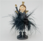 Preview: Engelmädchen Black Beauty mit Stern (Figur 1) Höhe: 10,5 cm