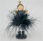 Preview: Engelmädchen Black Beauty mit Herz (Figur 2) Höhe: 10,5 cm