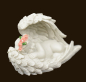Preview: Engelchen schlafend in Flügel mit rosa Rosen (Figur 1) Höhe: 3,5 cm