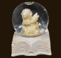 Preview: Schneekugel Engel auf Buch (Figur 1) Höhe: 6 cm