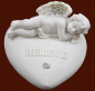 Preview: Engel schlafend auf Wunschstein «Believe - Glaube» (Figur 2) Höhe: 4,5 cm