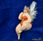 Preview: Engel sitzend molly mit Kopfbedeckung rot Höhe: 16 cm