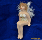 Preview: Engelfrau sitzend weiss Glitter Höhe: 16 cm