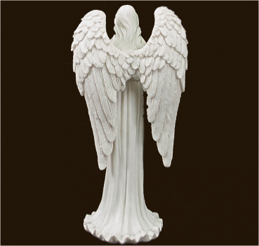 Stehender Engel (Figur 3) Höhe: 20 cm