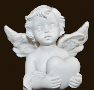 Engel stehend mit Herz (Figur 1) Höhe: 9 cm