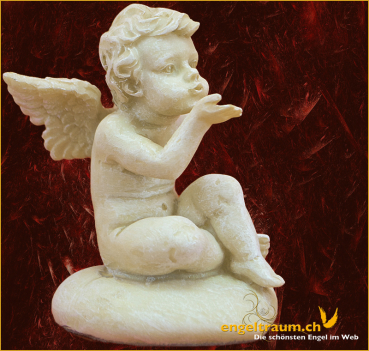 Engel sitzend auf Herz Kusshand Höhe: 7 cm