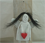 Lucky Angel (Figur 1) weiss/rot Höhe: 12 cm