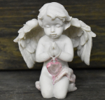 Engelchen mit rosa Kristallherz (Figur 2) Höhe: 7,5 cm