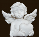 Engel stehend mit Herz (Figur 1) Höhe: 9 cm